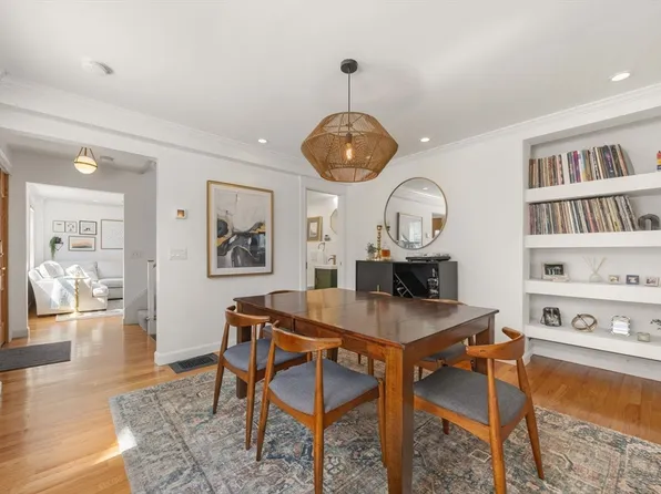 35 Park St #35, Medford, MA 02155
