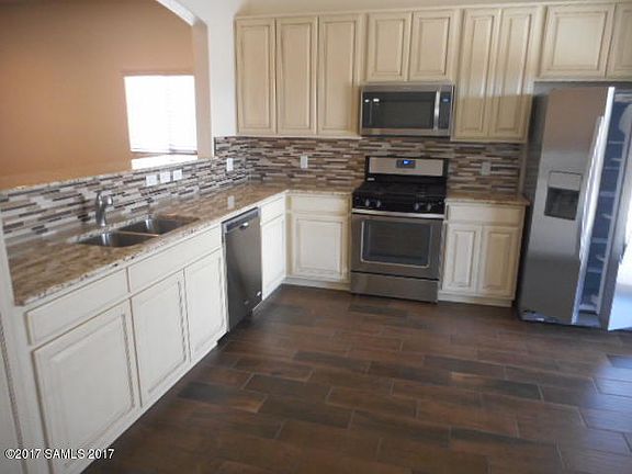 4th image of 4123 Big Bend St