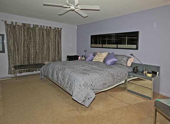 4th image of 5 Dartmouth Ct