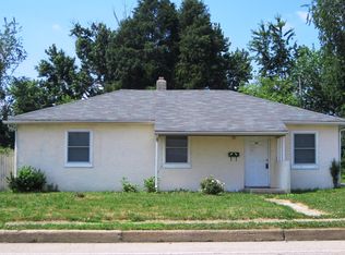28 Memorial Dr, New Castle, DE 19720