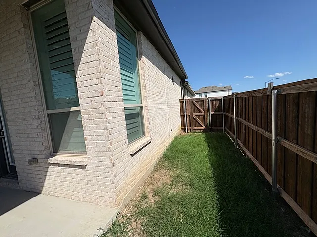 7524 Foxgrass Pl — Photo 5