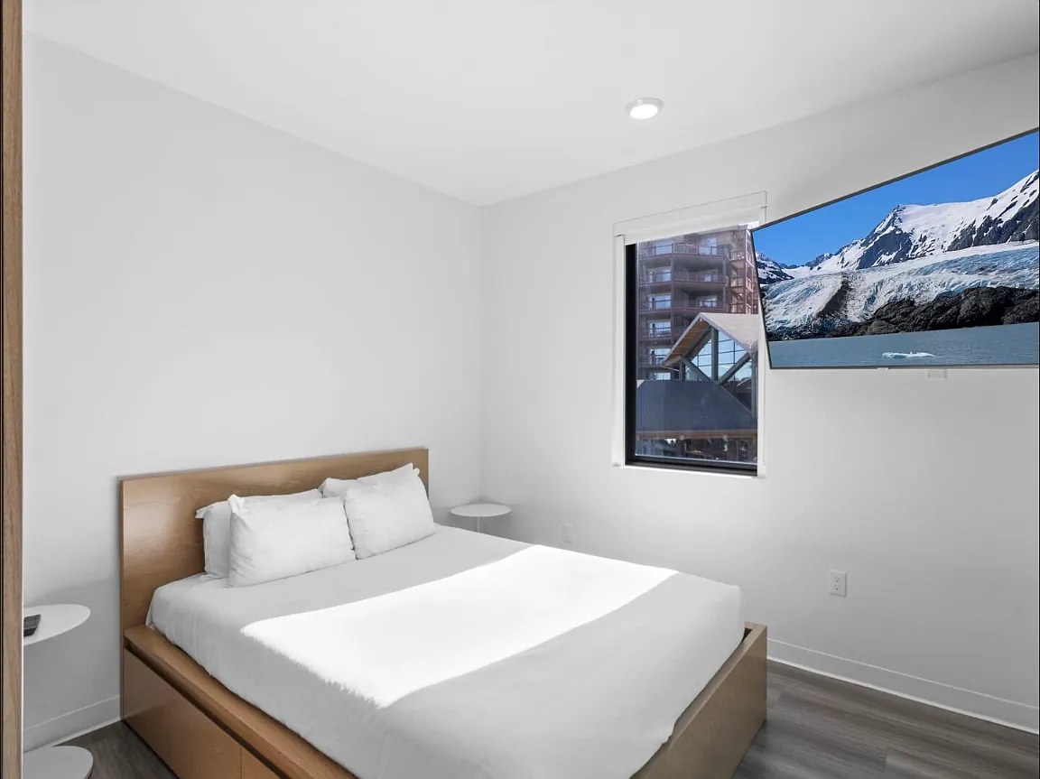 1 bed, 585 sqft, $6,000 — Photo 4