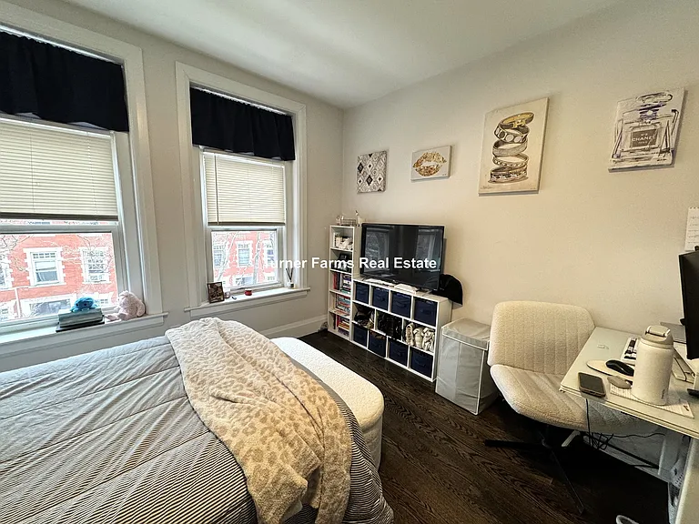 7R Strathmore Rd #3R — Photo 13