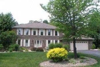 2nd image of 4684 Parkridge Dr