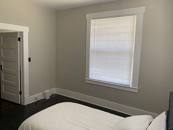 4th image of 1201 N Irwin St #10