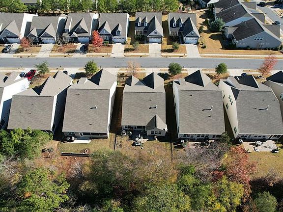 4th image of 4143 Perth Rd