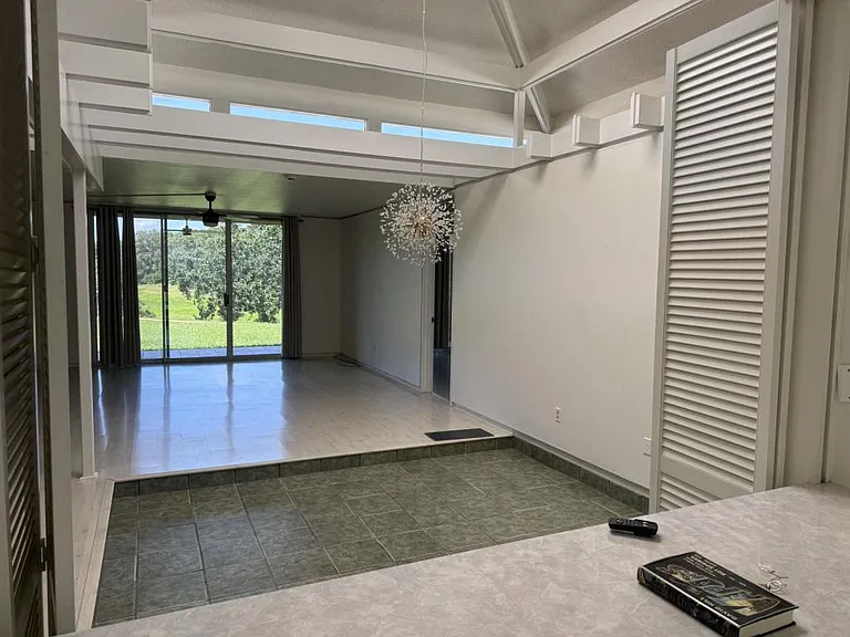 575 Belvedere Dr — Photo 11