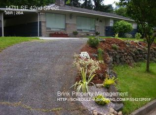 14711 SE 42nd St, Bellevue, WA 98006