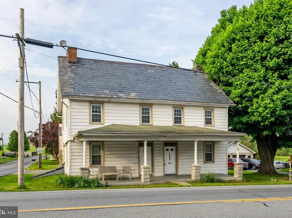 2893 Lincoln Hwy E, Gordonville, PA 17529