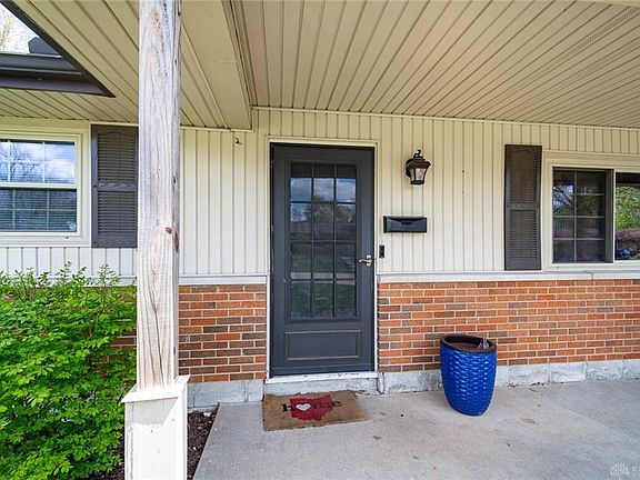 4th image of 4848 Walden Ln