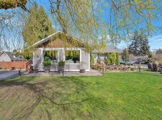 21199 River Rd, Maple Ridge, BC V2X2A5