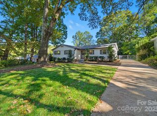 5631 Londonderry Rd, Charlotte, NC 28210