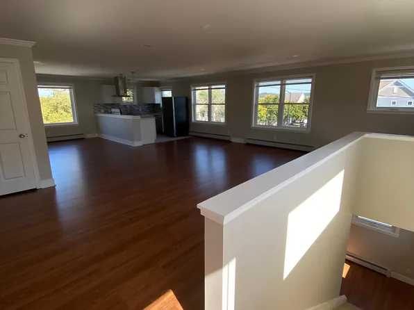 120 Downing St, New Haven, CT 06513