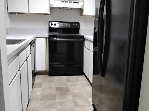 18725 SW Mayjohn Ct APT C, Beaverton, OR 97007