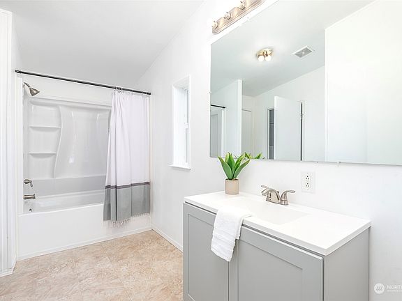 5th image of 9321 220th Street Ct E #51