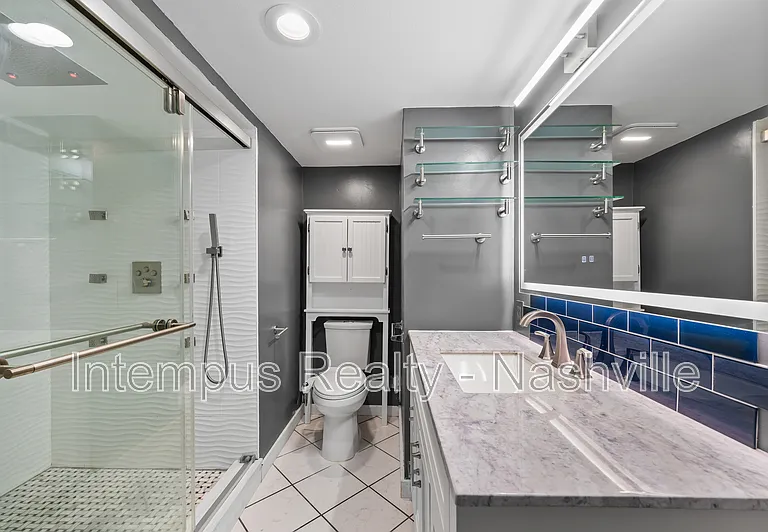 7020 Bonnamere Dr — Photo 17