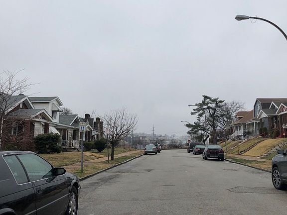 5th image of 4550 Ruskin Ave
