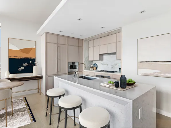 138 East 50th Street image 3 of 19