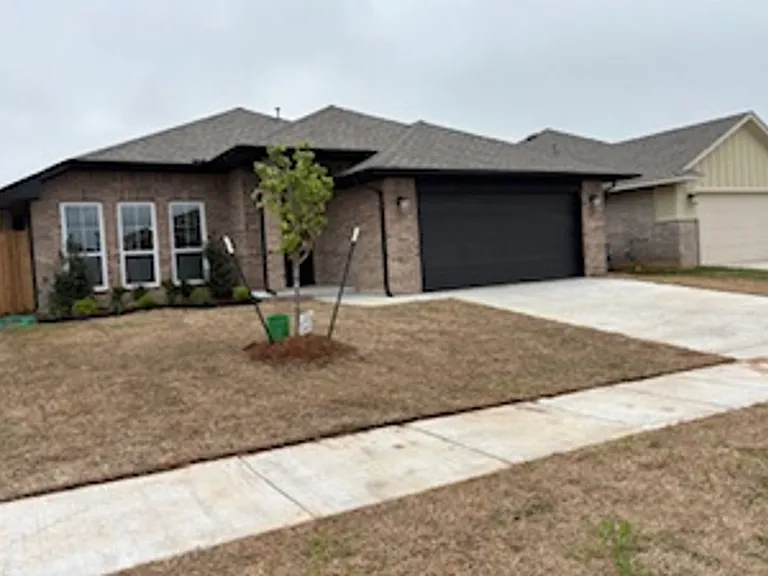 18200 Austin Ct — Photo 2