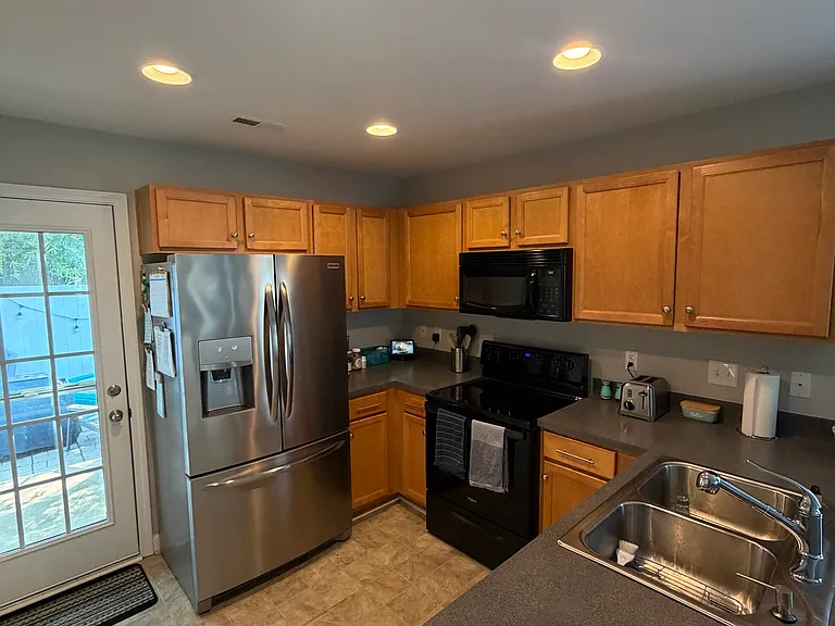 1472 Harpers Inlet Dr — Photo 8