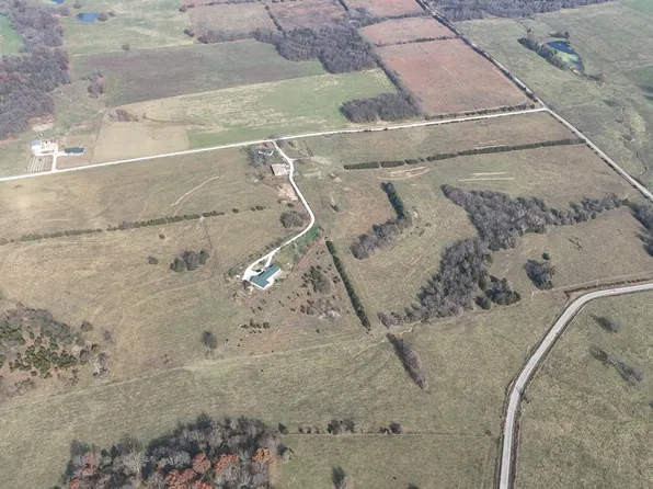 1672 E 355th Road, Bolivar, MO 65613