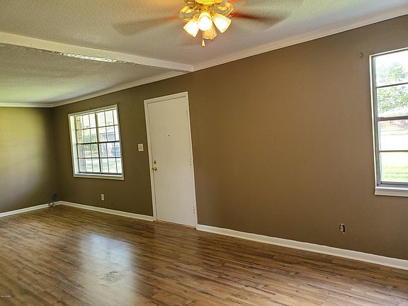 4th image of 4347 Southwood Dr