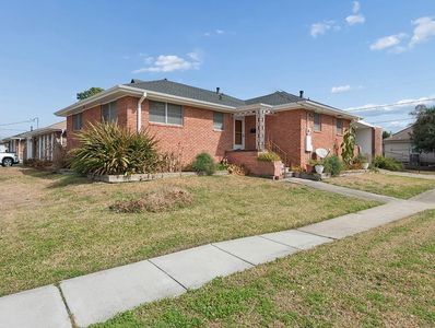 3001 N Turnbull Dr, Metairie, LA, 70002