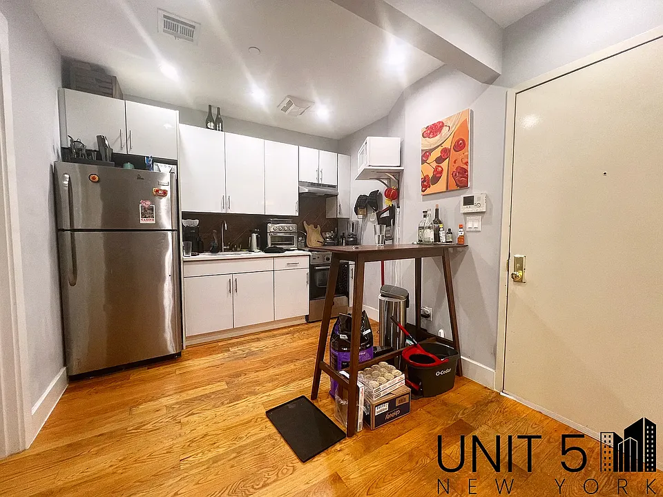 971A Lafayette Ave #2R