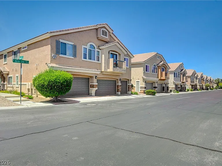 10145 Malibu Creek Ct #102 — Photo 2