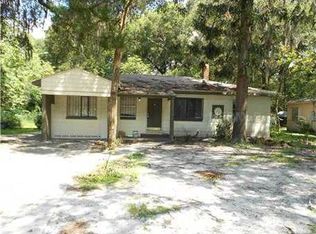 2002 E Osborne Ave, Tampa, FL 33610