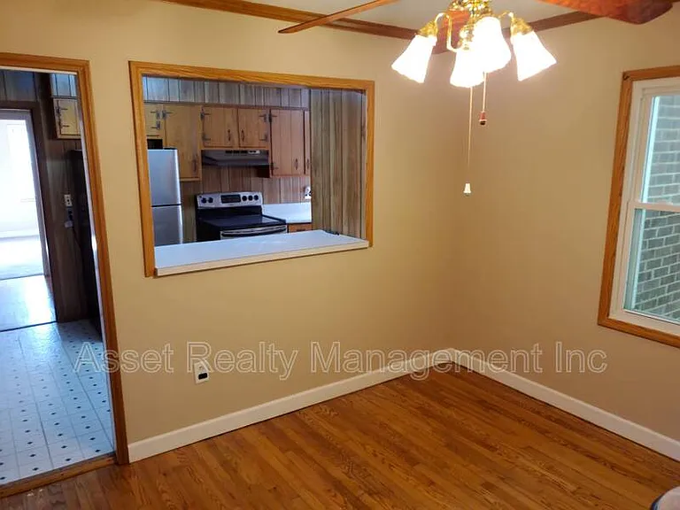 102 Eastwood Dr #1 — Photo 12