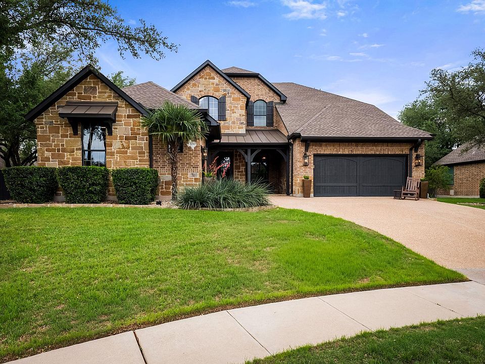 1st image of 208 Santaluz Ln