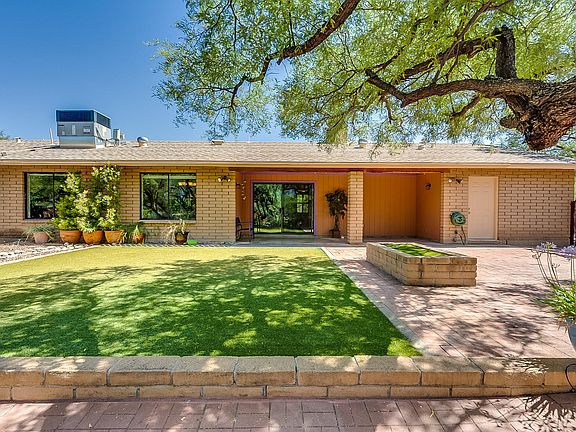 3rd image of 7755 E Camino Perdido