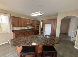 4429 W Pinsapo Dr, Fresno, CA 93722