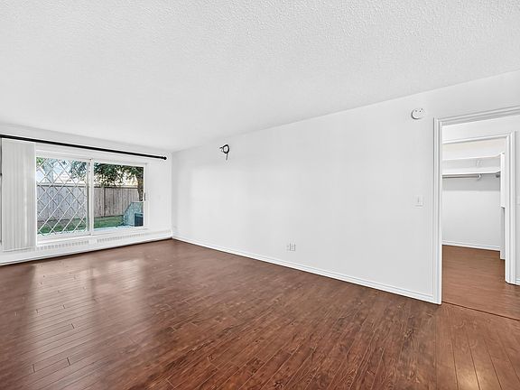 5th image of 10945 21st Ave NW #109