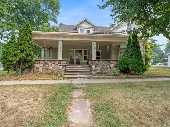 208 N Jefferson St, Silver Lake, IN 46982