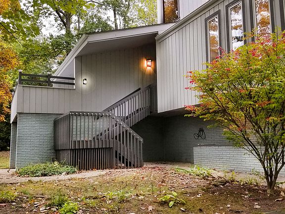 4th image of 930 Kingswood Dr