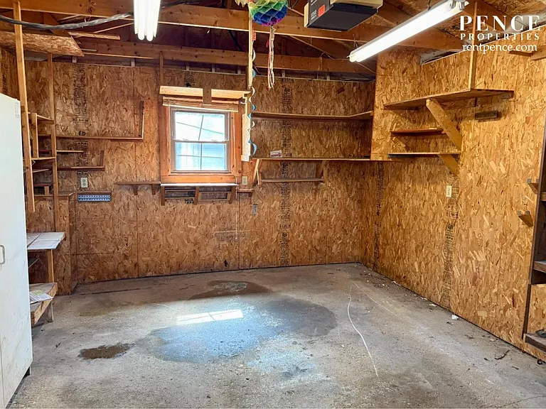 Unit Photo
