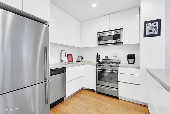 Rented by Corcoran | media 2