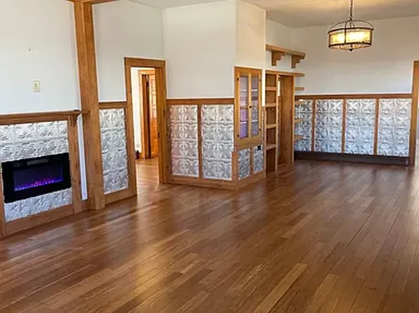 135 Bauer Ave, Mancos, CO 81328