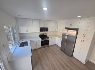 8918 Jade Coast Ln, San Diego, CA 92126