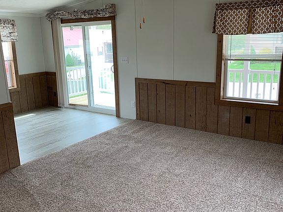 5th image of 409 Evans Ln