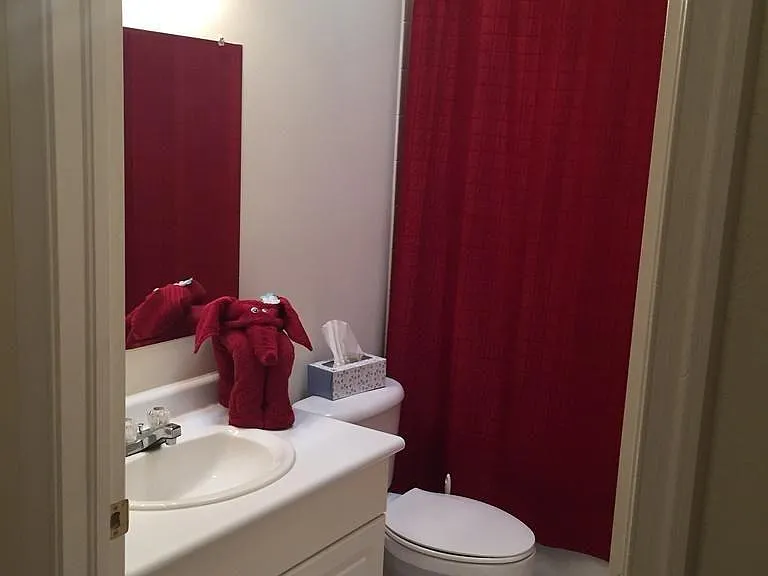 619 NE 7th Ave — Photo 23