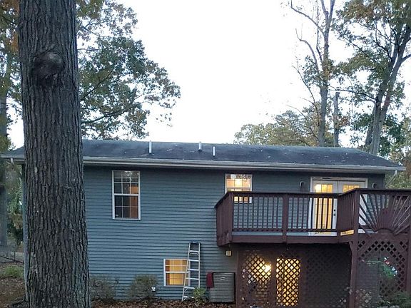 4th image of 604-604 Skyview Dr