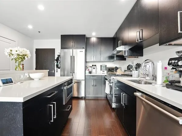 1100 Maxwell Ln, Hoboken, NJ