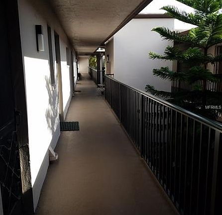 3rd image of 1146 King Arthur Ct APT 112