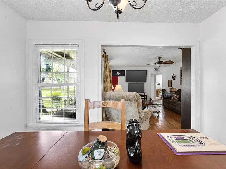 3508 W Biddison St — Photo 11