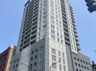 330 W Grand Ave APT 1105, Chicago, IL 60654