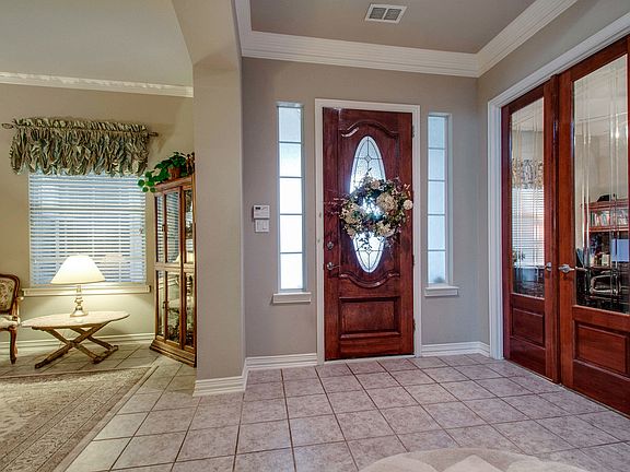 4th image of 6407 Daisy Dr