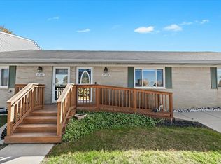 27364 Spaulding Rd, New Hudson, MI 48165